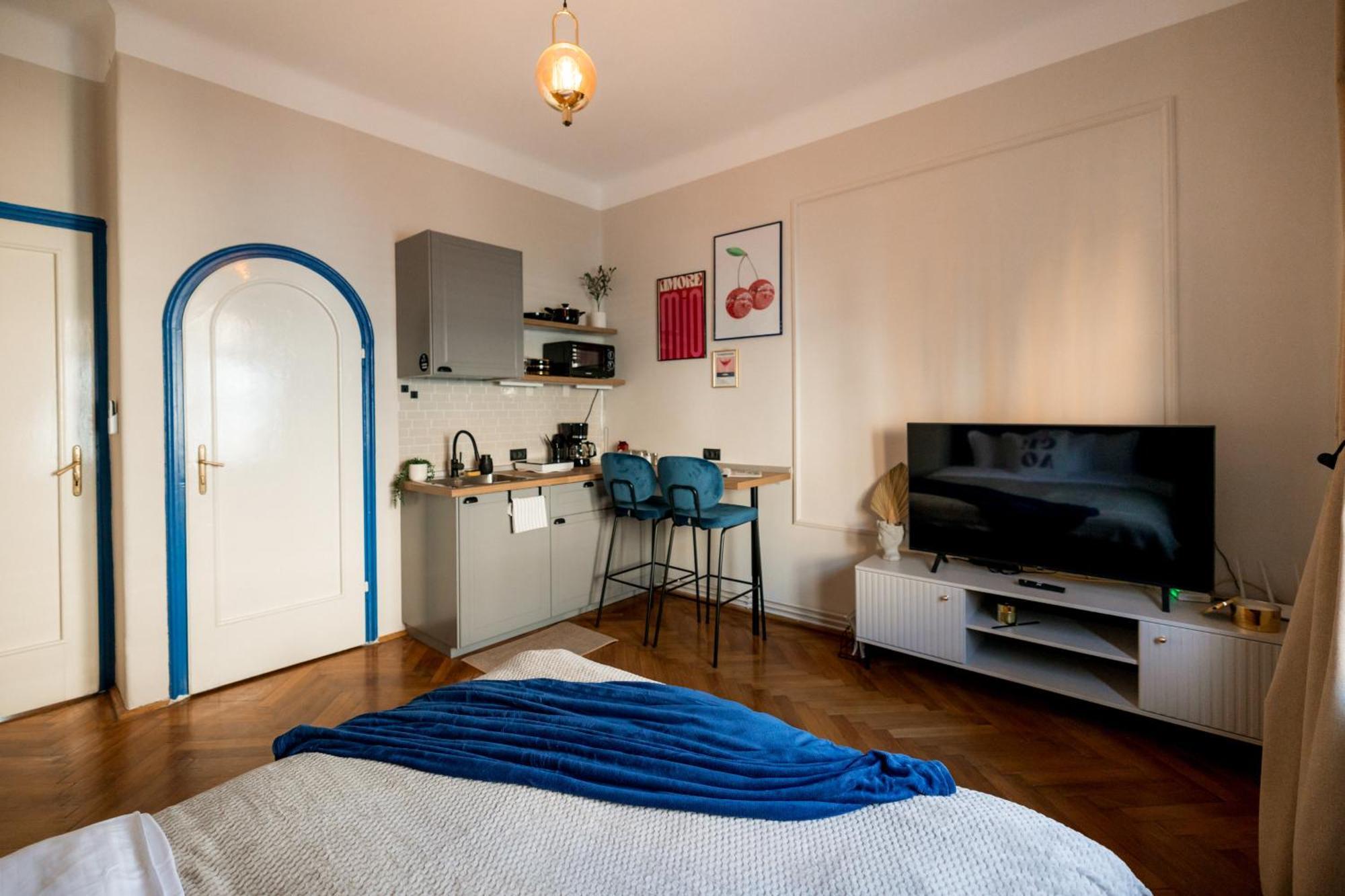 Decebal Central Studio - Elegant And Cozy Stay Arad Esterno foto